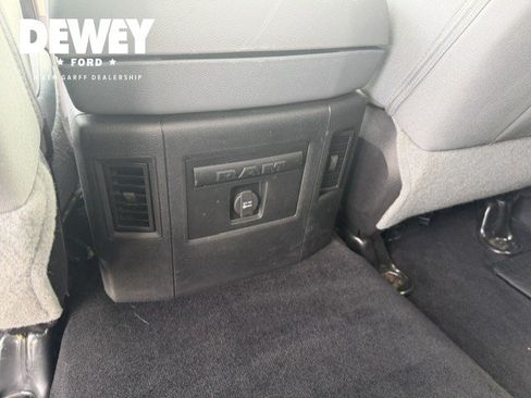 Used 2016 RAM 1500 Big Horn AWD/4WD image 31