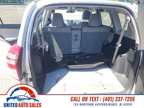 Used 2012 Toyota RAV4 4WD w/ Value Pkg image 11