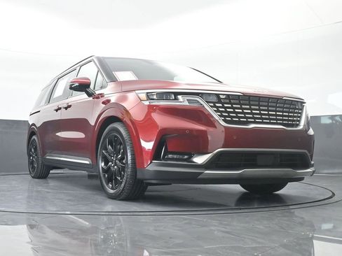 Used 2024 Kia Carnival SX Prestige image 74