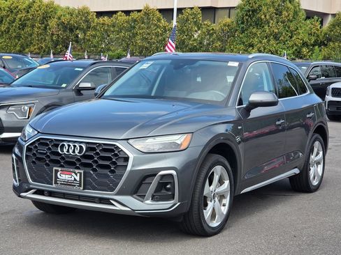 Used 2023 Audi Q5 2.0T Premium Plus w/ Premium Plus Package AWD/4WD image 6