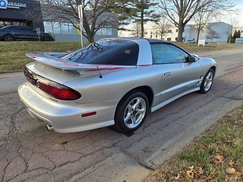 Used 2000 Pontiac Firebird Formula RWD image 6