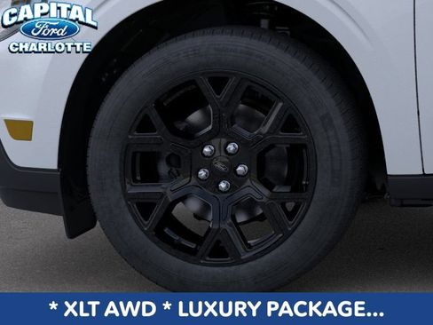 New 2026 Ford Maverick XLT w/ XLT Luxury Package AWD/4WD image 21