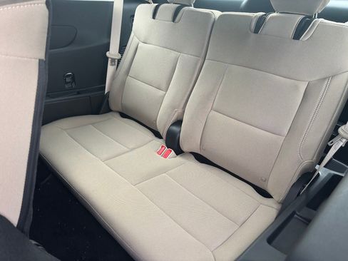 New 2024 Ford Explorer 4WD w/ Class IV Trailer Tow Package image 6