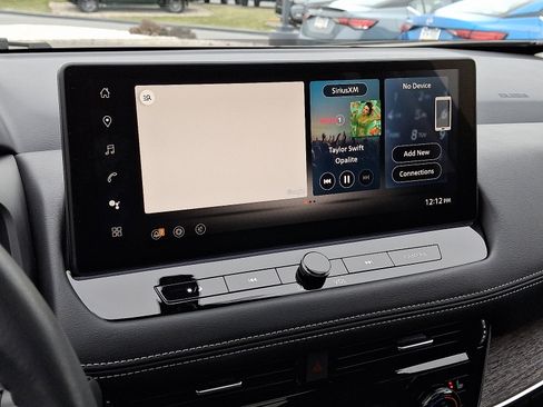 Certified 2024 Nissan Rogue Platinum image 20