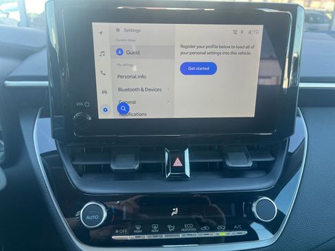 Used 2025 Toyota Corolla LE FWD image 20