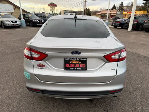 Used 2015 Ford Fusion SE image 7