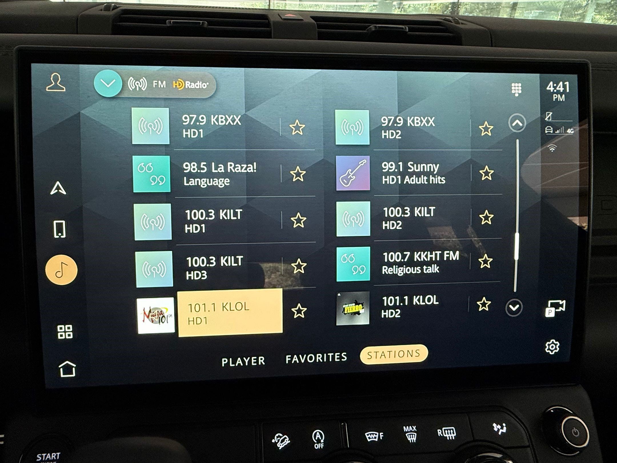 New 2026 Land Rover Defender 110 OCTA AWD/4WD image 27