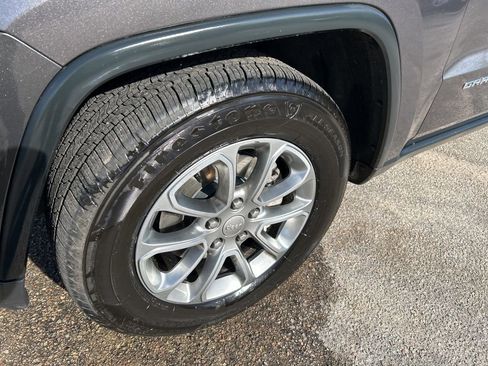 Used 2015 Jeep Grand Cherokee Limited image 10