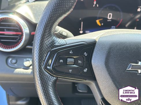 Used 2024 Chevrolet Trax RS w/ Driver Confidence Package FWD image 16