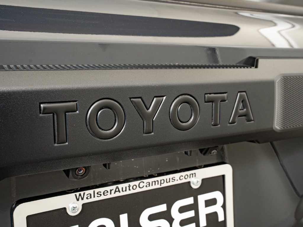 Used 2025 Toyota 4Runner TRD Off-Road Premium w/ Tow Technology Package AWD/4WD image 19