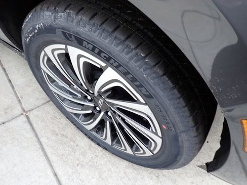 New 2025 Lincoln Navigator Black Label image 17