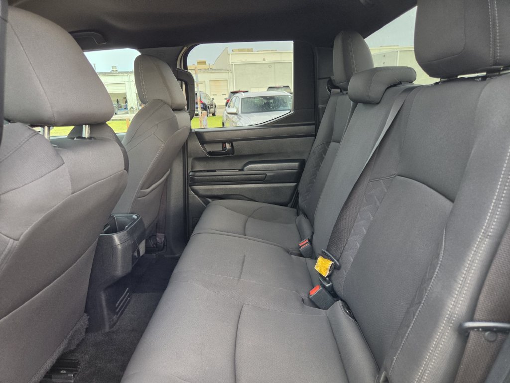 Used 2024 Toyota Tacoma SR5 AWD/4WD image 27