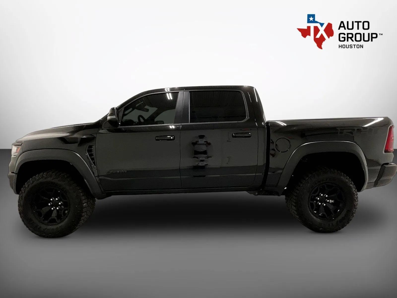 Used 2026 RAM 1500 RHO AWD/4WD image 9
