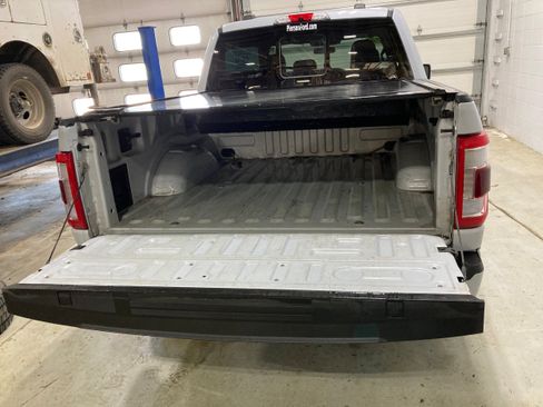 Used 2021 Ford F150 Lariat w/ Equipment Group 502A High AWD/4WD image 17