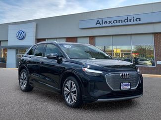 Used 2023 Audi Q4 e-tron Premium Plus w/ Premium Plus RWD video 1