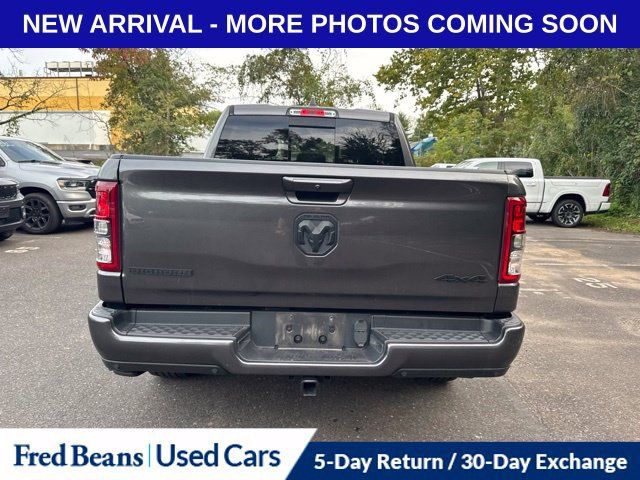 Used 2022 RAM 1500 Big Horn AWD/4WD image 3