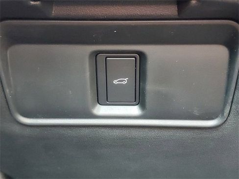 New 2026 Land Rover Range Rover Evoque S image 35