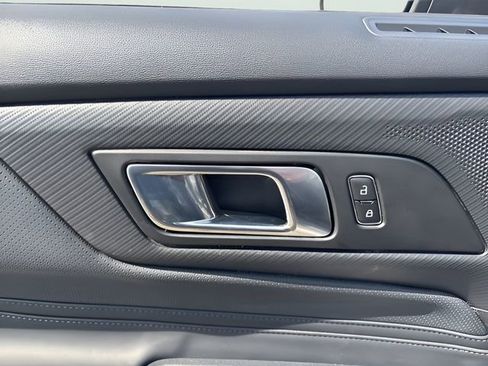 Used 2025 Ford Mustang Premium RWD image 18