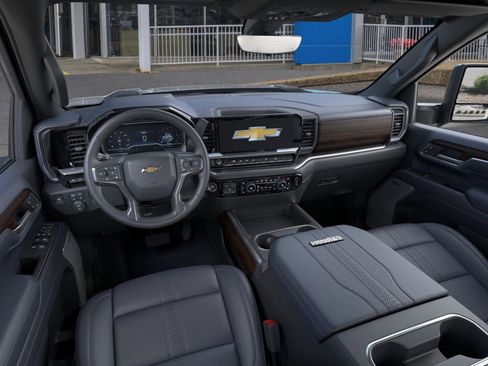 New 2026 Chevrolet Silverado 2500 High Country w/ High Country Premium Package AWD/4WD image 15