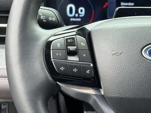 Certified 2026 Ford Explorer Platinum AWD/4WD image 24