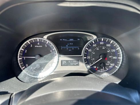 Used 2013 INFINITI JX35 AWD w/ Premium Pkg image 17