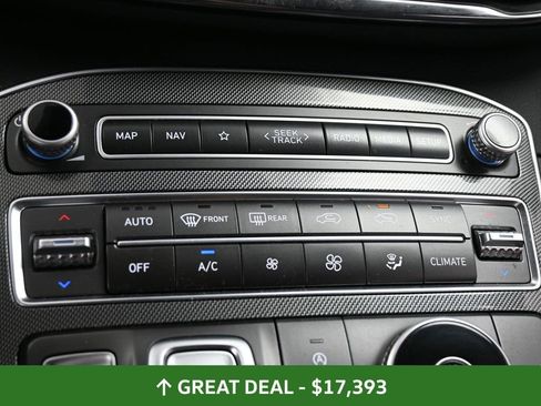 Used 2023 Hyundai Santa Fe SEL image 37