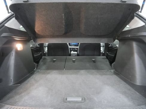 Used 2025 Chevrolet Trax LT image 26