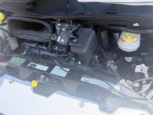 Used 2016 RAM ProMaster 3500 w/ Premium Appearance Group FWD image 15