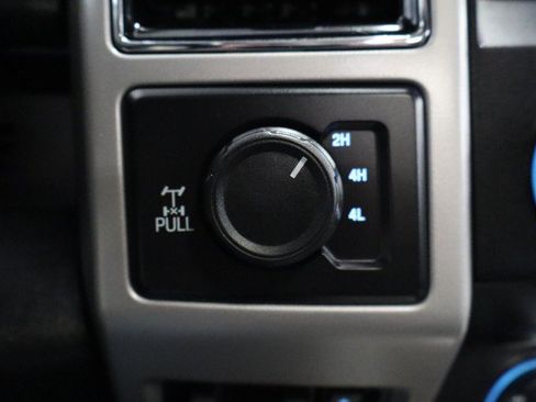 Used 2021 Ford F250 Lariat w/ Lariat Value Package AWD/4WD image 42