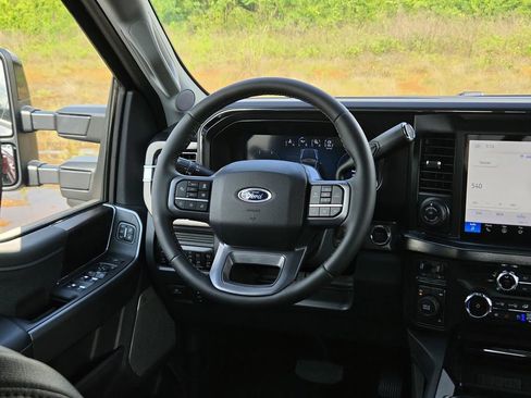 New 2026 Ford F350 Lariat w/ Lariat Premium Package AWD/4WD image 19