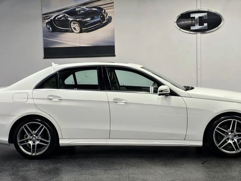 Used 2015 Mercedes-Benz E 400 Sedan image 17