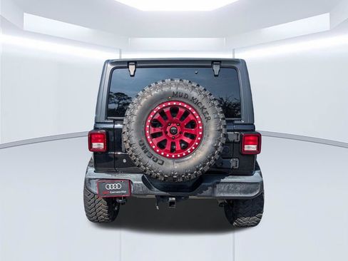 Used 2019 Jeep Wrangler Sport AWD/4WD image 5