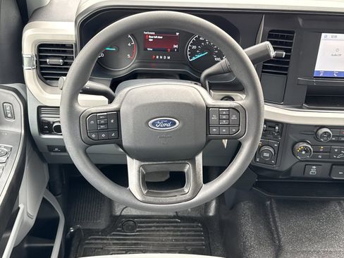 New 2026 Ford F250 XL w/ XL Off-Road Package image 14