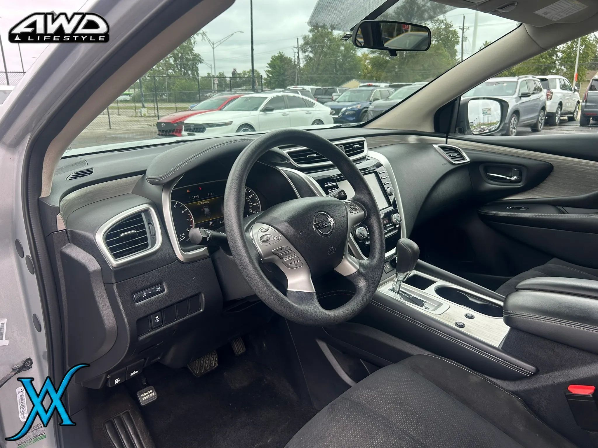 Used 2018 Nissan Murano S AWD/4WD image 12