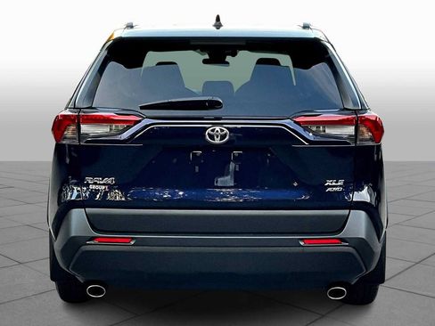 Used 2024 Toyota RAV4 XLE w/ Convenience Package AWD/4WD image 5