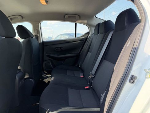 Used 2024 Nissan Sentra SV FWD image 18
