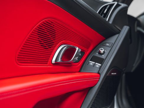 Used 2023 Audi R8 V10 performance RWD image 38