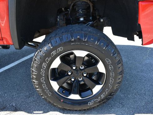 Used 2017 GMC Sierra 1500 SLT w/ Max Trailering Package image 34