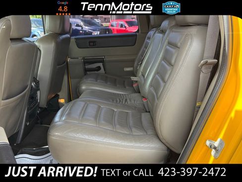 Used 2004 HUMMER H2 w/ Preferred Equipment Group AWD/4WD image 13