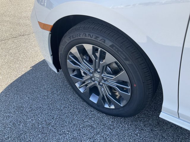 New 2027 Honda Odyssey Touring image 18