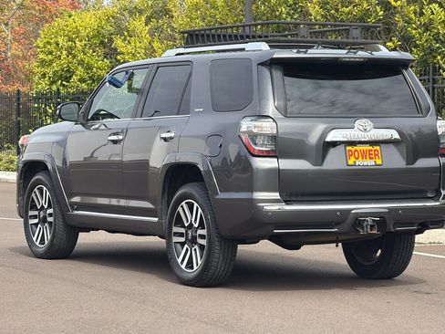Used 2014 Toyota 4Runner Limited AWD/4WD image 6