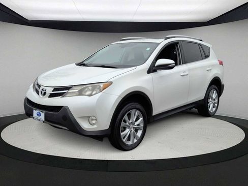 Used 2014 Toyota RAV4 Limited w/ Technology Package image 4