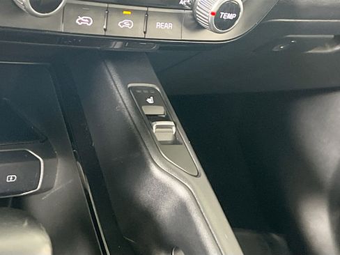 Used 2021 Kia Telluride S image 20