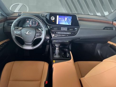 Certified 2025 Lexus ES 350 w/ Premium Package FWD image 13