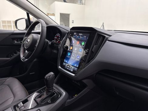 Certified 2025 Subaru Crosstrek 2.5i Limited image 24