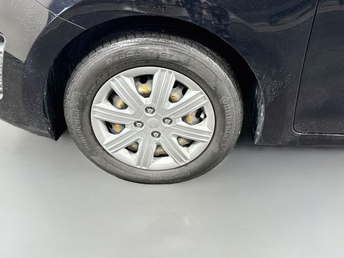 Used 2023 Kia Rio S FWD image 37