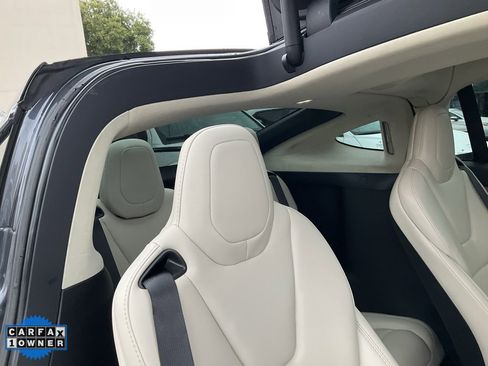 Used 2018 Tesla Model X 100D image 59