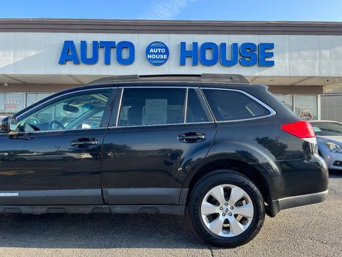 Used 2011 Subaru Outback 2.5i Limited AWD/4WD image 39