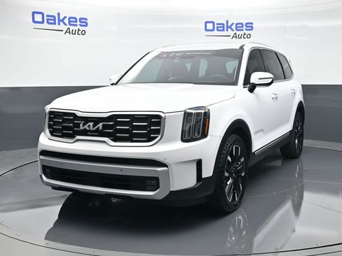 Certified 2024 Kia Telluride SX image 4