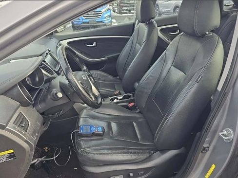 Used 2014 Hyundai Elantra GT w/ Option Group 03 image 5